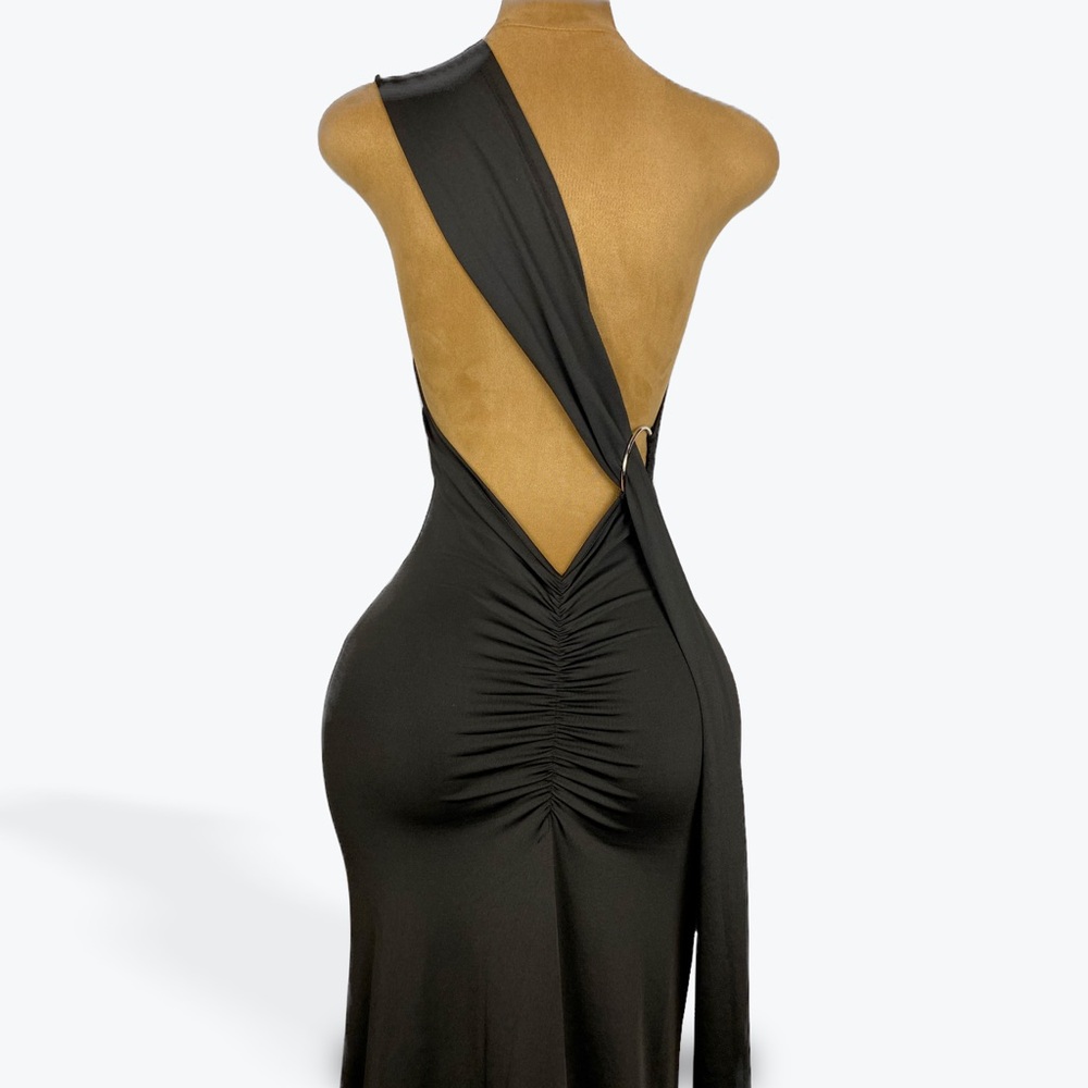 Elegant One-Shoulder dress - Picture 8 of 15